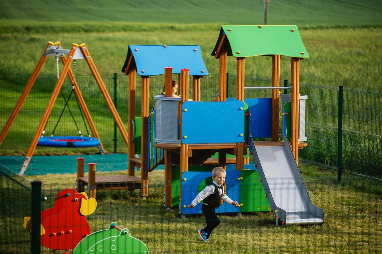 Biala Akacja Resort & Business Prudnik Eksteriør bilde